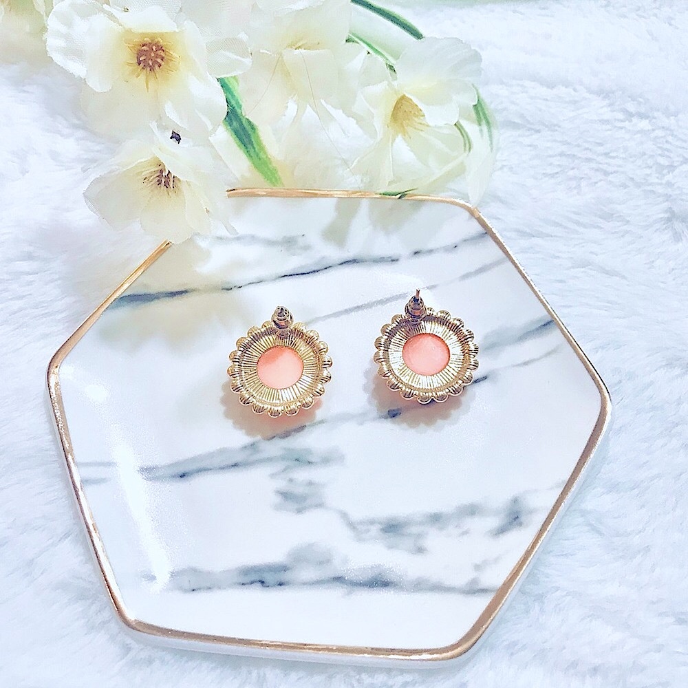 Lovely Peach Acrylic Rose w/💎Studs Halo Earrings - Picture 4 of 16